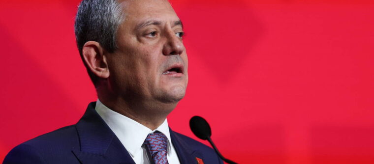 ozgur ozelden balikesir depremi sonrasi gecmis olsun mesaji edPLW3jb.jpg