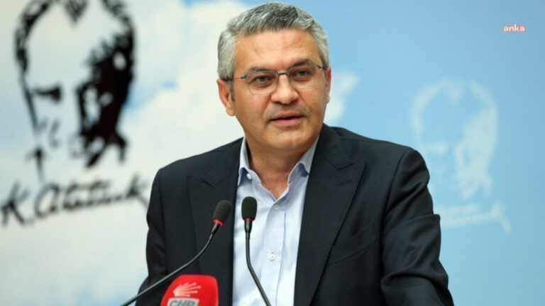 2027-yilina-anjiyo-randevusu-chpli-salicidan-saglik-sistemine-sert-elestiri-ALIOmvOJ