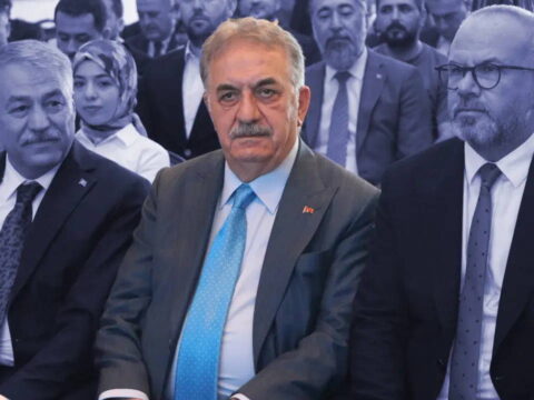 Akp genel baskan yardimcisi hayati yazicidan yeni anayasa aciklamasi referanduma gidilecek NKLADcJh
