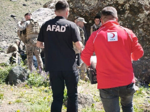Arama kurtarma ekipleri 5 gun sonra ulasti aranan dagci olu bulundu GGyznbvz