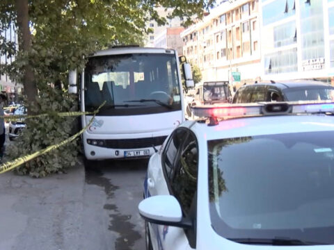 Kotu koku ihbari harekete gecirdi cansiz bedeni minibuste bulundu i3aEQCrD